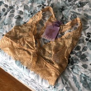 NWT Savage x Fenty Pink Lace Bralette